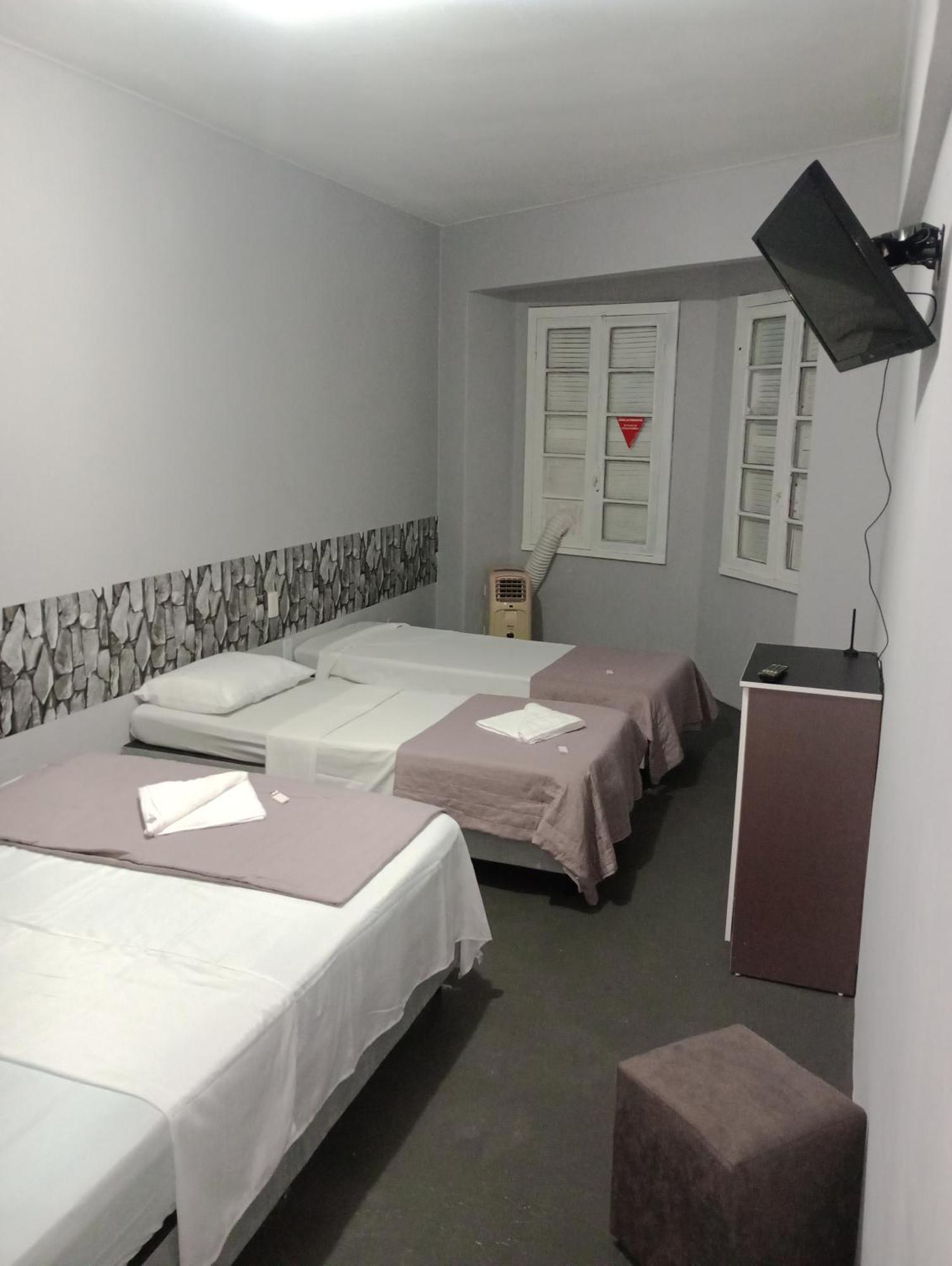 Hotel Rest Porto Alegre Exterior photo